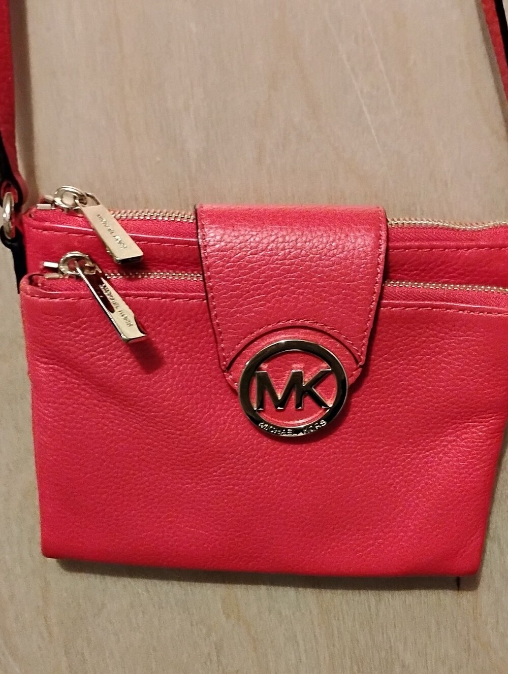 Michael Kors Crossbody Red Pebbled Leather Fulton Bag